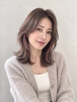 シオミエイチ タイムレス 垂水(shiomi H timeless)&nbsp;大人くびれミディ/グレージュ/白髪なじませ/ピンクで気分転換