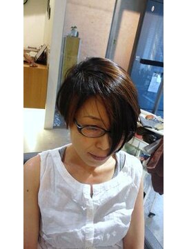 ブルーム(bloom) 「アシンメトリー＆サイド刈り上げで・・・」