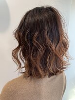 リアン(Lien)&nbsp;Lien☆オレンジベージュ×小顔波巻ウェーブ×ハイライトカラー