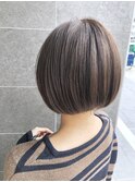 前下がりミニボブ