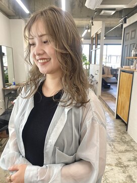 イット(it.) it.yui ケアブリーチ グレージュ