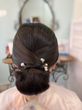 遊イング(遊ing) 【結婚式】ネープシニヨン