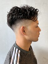 フランクスバーバーリザーブ 人形町店(FRANK’S BARBER RESERVE)&nbsp;ハードパーマ×フェードカット　ｙ