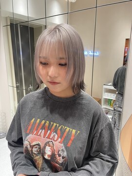 ロンドシェリ 仙台(Lond Cheri) ケアブリーチ ハイトーン 顔まわりレイヤー 裾カラー 前髪 仙台