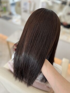 シャルム バイ アローズ 久留米店(CHARM BY AROSE) 20代30代40代50代大人可愛いモーヴカラーセミディ