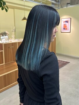 ロジェ(loje) 【loje】黒髪×ブルーアンブレラカラー/ワンレンロングスタイル