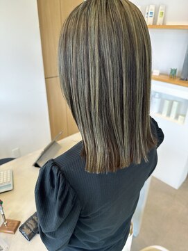 ローゼル(roselle) ハイライトオリーブベージュ