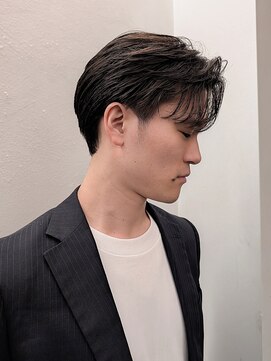 パドル(Paddle) メンズ/韓国ヘア/センターパート/サイドパート/カルマヘア