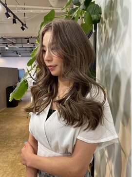 メリー オオサカ(Merly Osaka) 海外風スモーキーベージュ