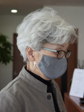 スタジオフィット(STUDIO FITTO) ホワイトヘア