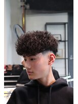 スキル(SKILL)&nbsp;【SKILL】メンズカット/パーマ/ブリーチ/眉毛/フェザーショート