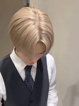 ヘアーサロン スリール(hair salon sourire) ホワイトベージュ