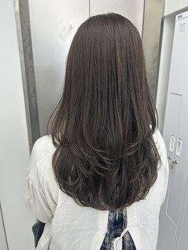ビューナゴヤ 名駅(VIEW NAGOYA) レイヤーカット/ロングレイヤー/アッシュグレージュ/前髪カット