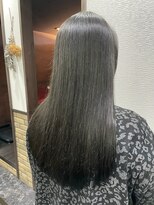 ルーツ(Roots)&nbsp;U字型ラインカット