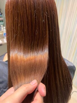 ロアゾブルーミュージアム(L'oiseau Bleu museum) 髪質改善×艶髪カラーセミロング