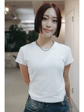 フェイヴィーズ(FavyS) 前髪なしアゴ上ミニボブ