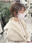 ハイライト白髪ぼかしショートボブ