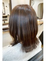 モーラ 鳳店(MOLLA)&nbsp;極細ハイライト×外ハネミディ【鳳】