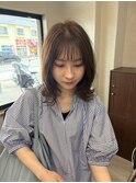 ベージュカラー/シフォンベージュ／レイヤーカット