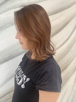 ヘアーメイク スリー(Hair Make 3) ミルクティーベージュウルフパーマミディアム