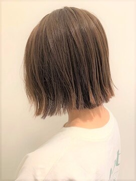 ビーハイブ 一番町店 アヴェダ(BEHIVE) 切りっぱなしボブ×インナーカラーパープル