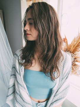 ヘアアンドリラクゼーション シャッセ(Hair&Relaxation SASE) ハイライト×ゆるウェーブ