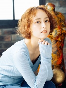 チャチャブラン(cha-cha Blanc) 個性的ボブヘアー