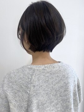 ヒビカ(HIBIKA) 小顔ショートボブ