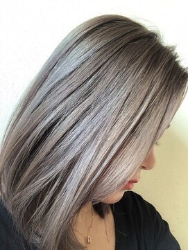 ハサミバイアトリエナガノ 千葉(8sami by atelier nagano) デザインカラー/レイヤーカット/ウエットヘア/オリーブベージュ