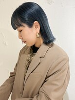 ラミエ バイ メルト 吉祥寺(lamie by melt)&nbsp;"久保田"ネイビーブルーブリーチカラー切りっぱなしボブ