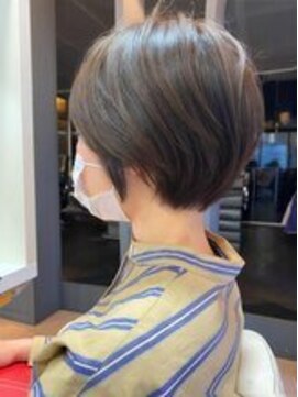 アフロディーテギンザ 神保町(APHRODITE GINZA) カール/セミディ/シアーカラー/姫カット［御茶ノ水/神保町］