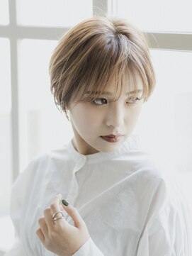 クラスコウベ 三宮店(Krass kobe) 大人ガーリーニュアンスショート【上野 竜司】