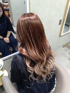 ニーナ ビューティーサロン(NINA Beauty Salon) プルエクステでバレイヤージュスタイル