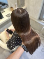 ロッタクッチ 表参道 青山(LOTTA CUCCI)&nbsp;ベージュブラウン