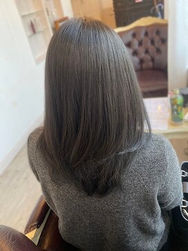 エルベ 内原店(elve) カーキグレージュ×レイヤースタイル