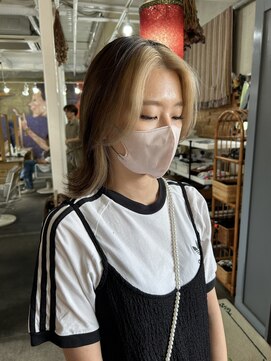 ユイマァル 倉敷(YUIMARL) インナーカラーフェイスフレーミングミルクティーブロンドカラー