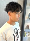 ツイストスパイラルパーマ　刈り上げ　メンズショート　束感