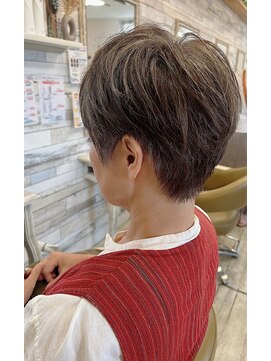 フゥカ 売市店(fuka) ベリーショート×ハイライト×白髪ボカシ