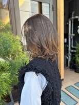 ゼン ネオ(Zen Neo)&nbsp;ベージュ明るめカラー×ミディアム