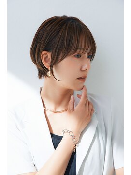 シルクハウス 三越日本橋(Silk house) 綺麗め丸みショート