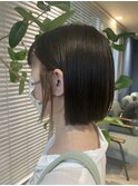 大人かわいいミルクティーベージュインナーカラー