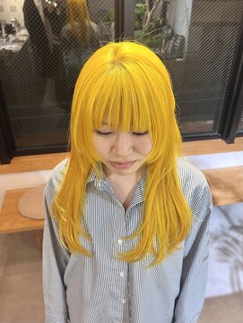 ファッション感覚で楽しむハイトーンカラー【山本】