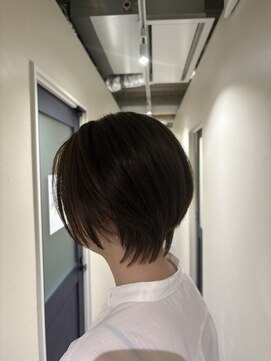 ビー(Be) ハンサムショート