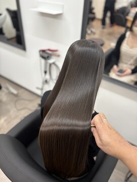 アマテラスゼロ 新宿(AMATELAS zero) 美髪矯正×艶ロング【AMATELAS zero 新宿】