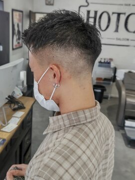 ホットキャット(HOT CAT) 短髪 × ハイフェード