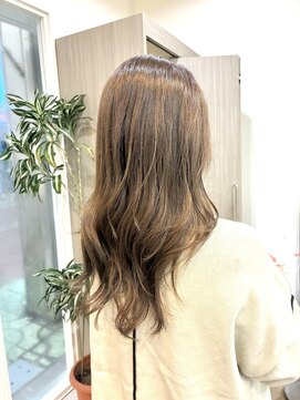 大人レイヤー×ナチュラルブラウン（艶カラー）