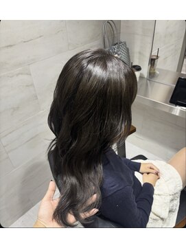 色味を楽しみながら髪質改善も同時に叶う水素カラー