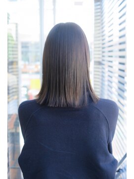 ソレイユ(Soleil) 切りっぱなしボブ/タッセルボブ/ワンレンボブ/表参道【松本匡介