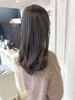 キャアリー(Caary)&nbsp;福山黒髪暗髪Caaryロングヘアふんわりコテ巻き学割学生10代20代