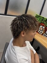 心斎橋 カイ(X)&nbsp;ショートウルフ/ツイストスパイラル/ブラウンゴールドメッシュ